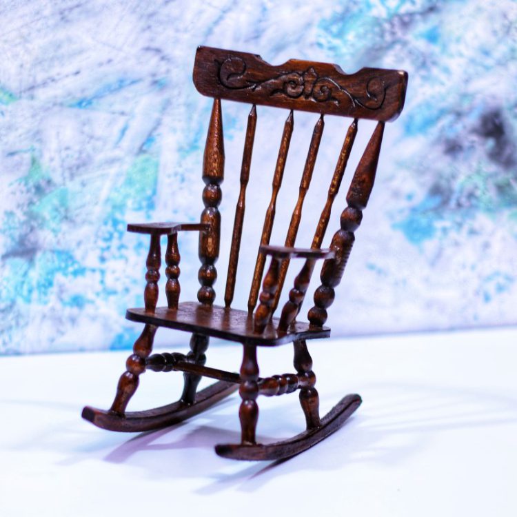 صندلی چوبی مادربرزگ (کد 88)