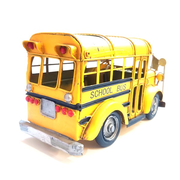 اتوبوس مدرسه جادویی | دکوکاف