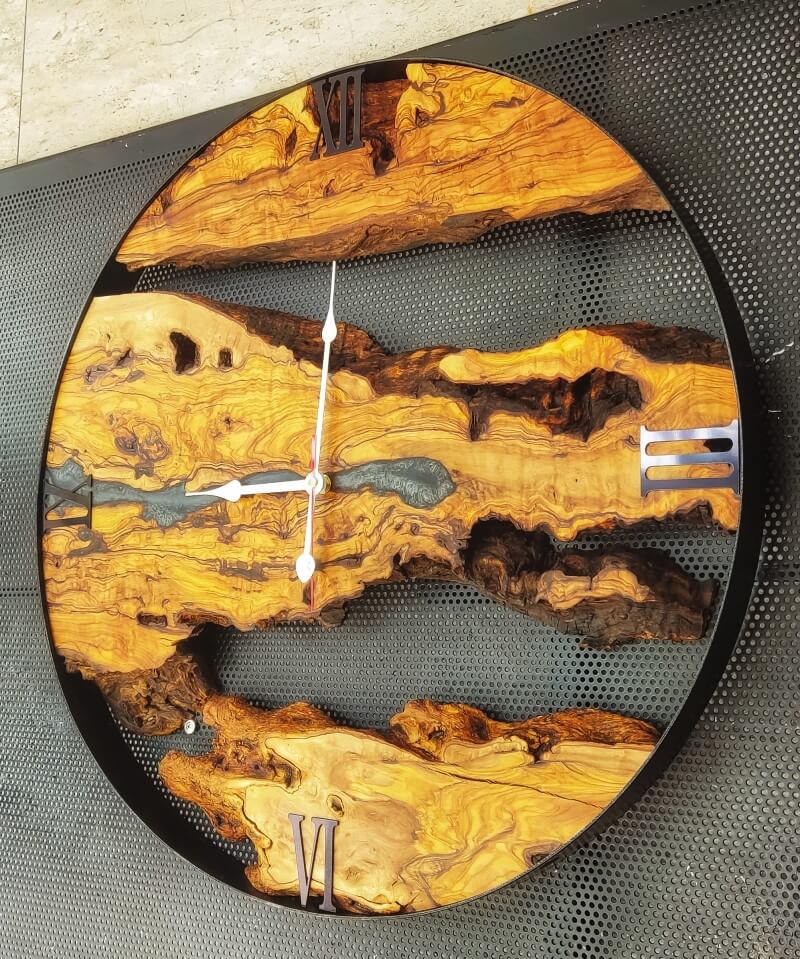 ساعت دیواری چوبی روستیک مدل اوژن | دکوکاف
